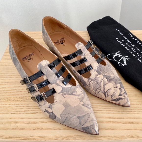 John Fluevog Shoes - A beautiful pair of John Fluevog shoes